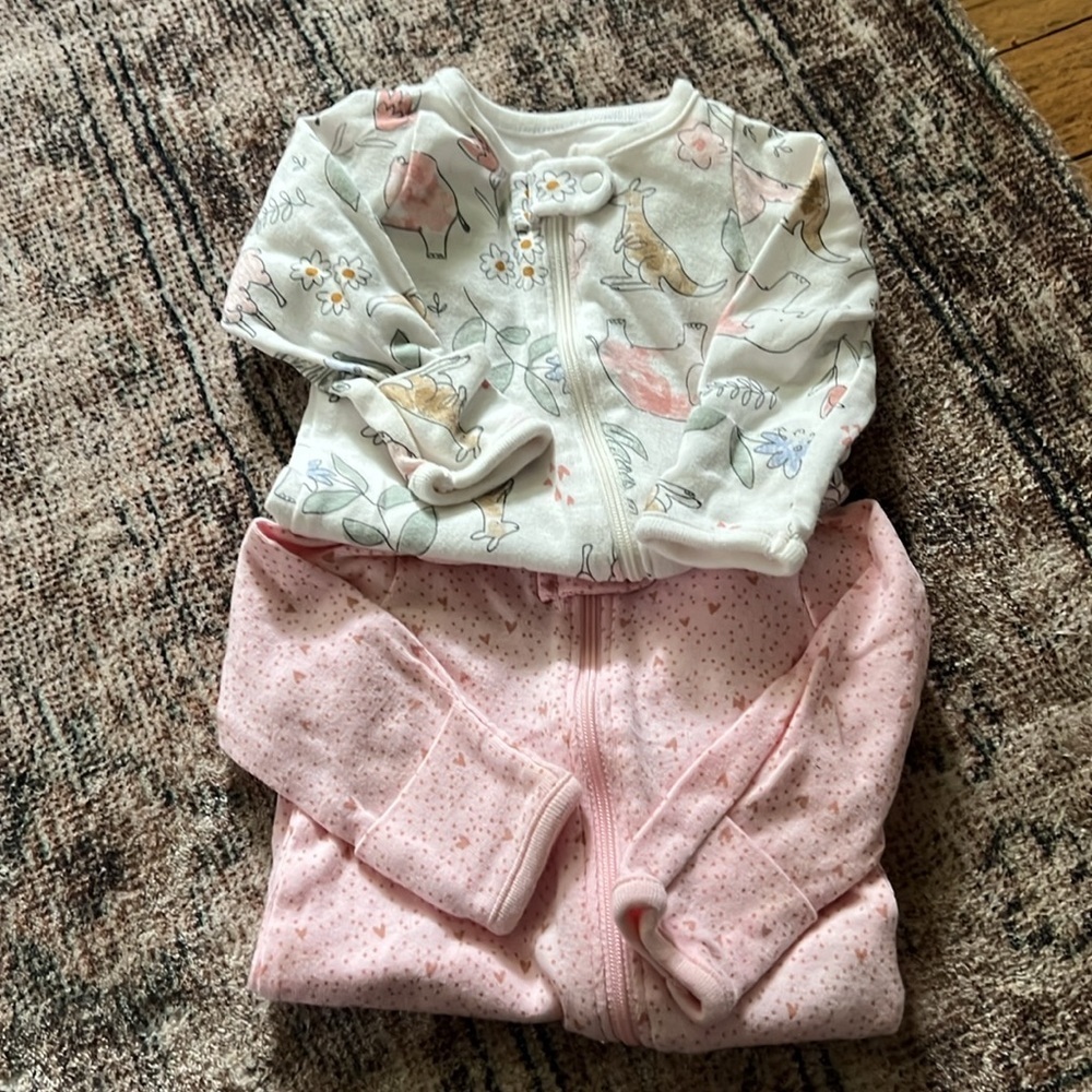 4/$20 Carterβs Newborn Pajamas - Picture 2 of 2